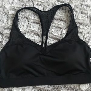 Victoria's Secret sport mesh detailed sports bra